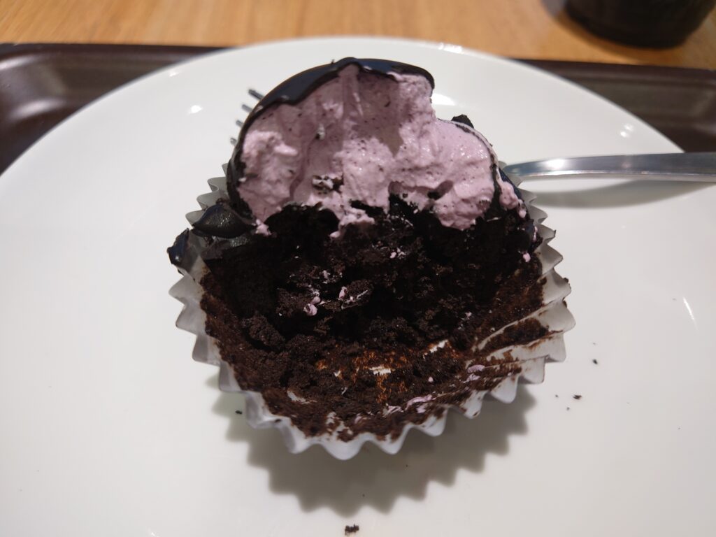 スターバックス・ハロウィンチョコレートケーキ
