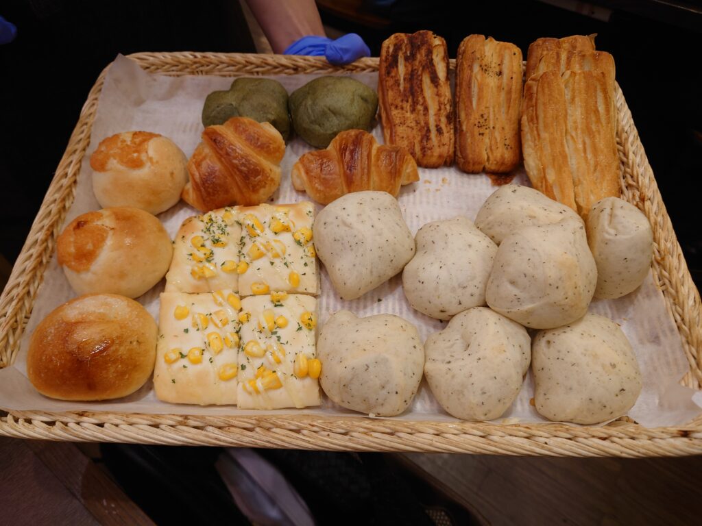 鎌倉パスタ・ペリエ千葉店のパン