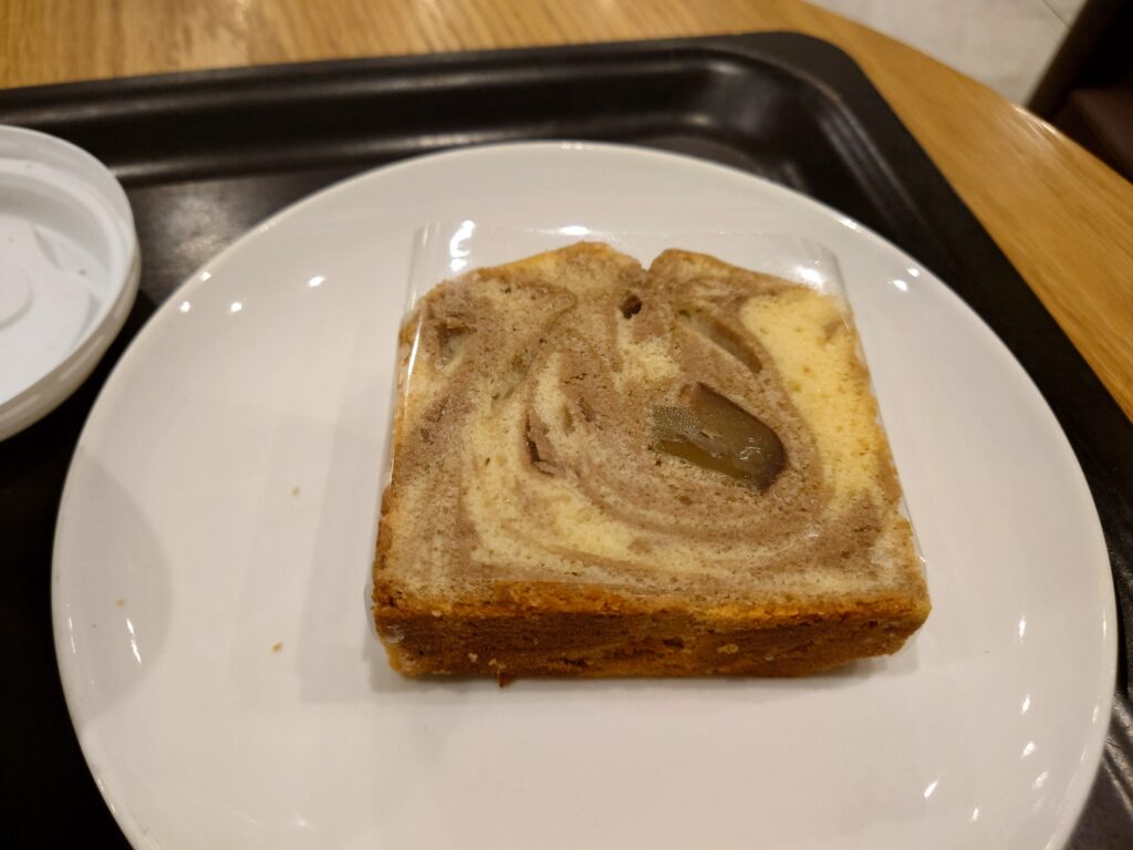 スタバのマロンパウンドケーキ