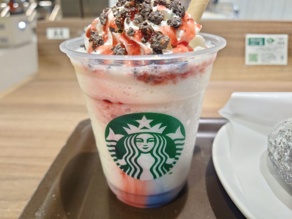 スタバ新作メラメーラフラペチーノ