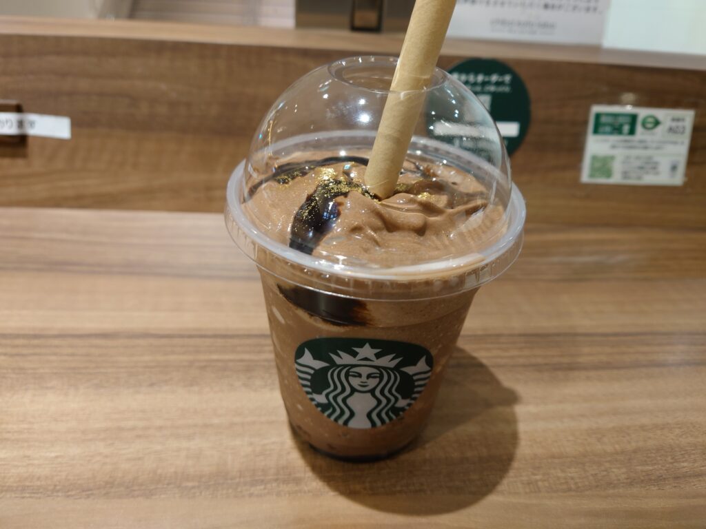 スタバ新作クラシック ショコラ シンフォニー フラペチーノ